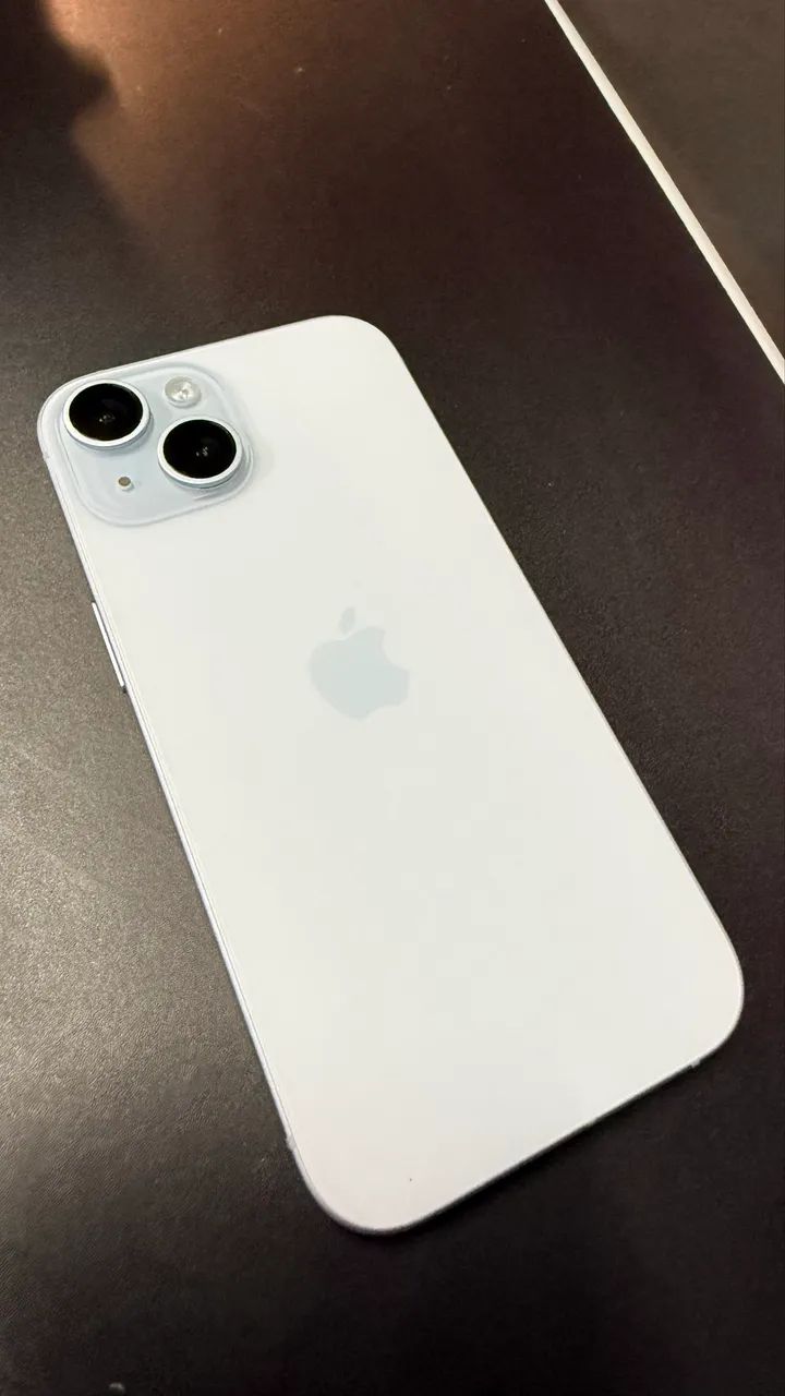 iPhone 15 - 256 GB - Original  - Foto 2