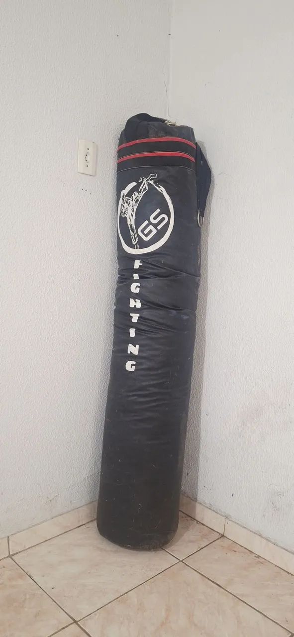  Vendo Saco de pancada 1,80m.