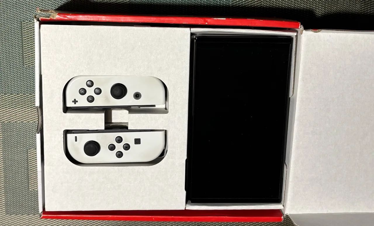 Nintendo Switch OLED branco 