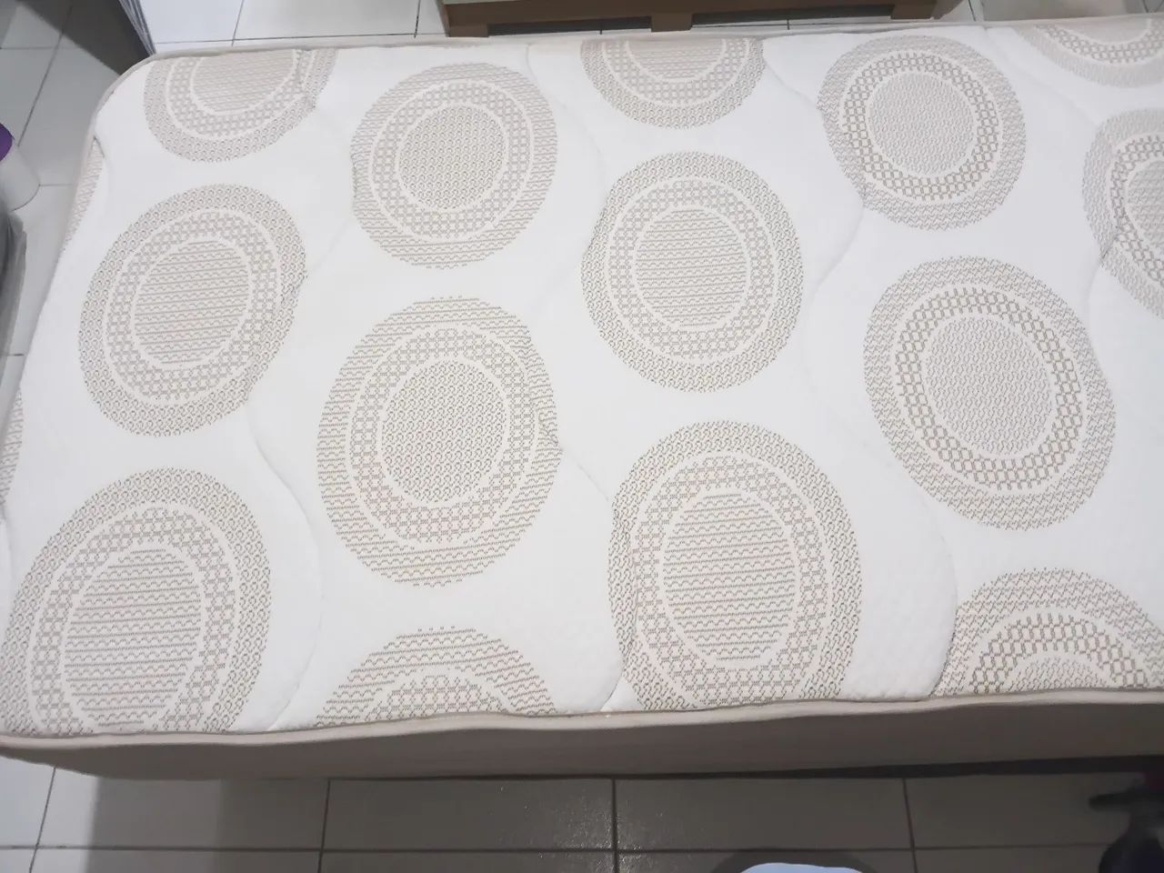 Cama box
