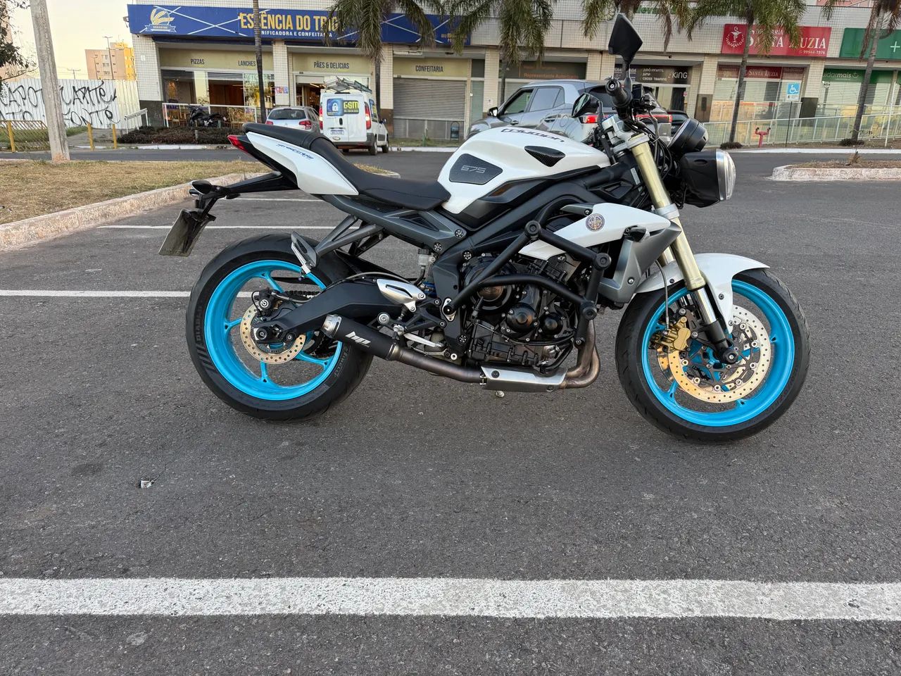 Street Triple 675 2014 - 1537338155 | OLX