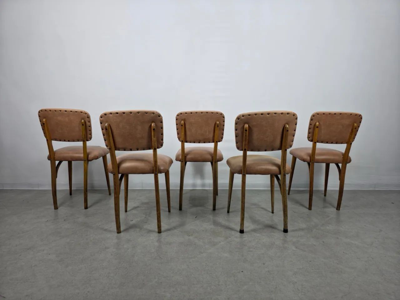 Conjunto de 5 cadeiras pé palito  - Foto 2