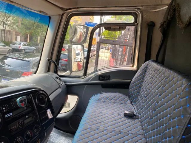 FORD CARGO 1319 BAÚ 2013 - Foto 12