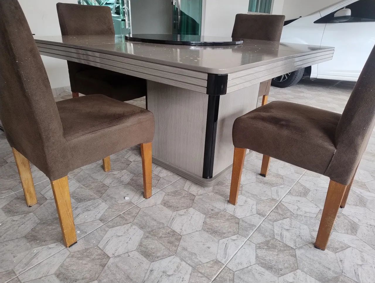 MESA GIRATÓRIA EM MDF COM 4 CADEIRAS  - Foto 5