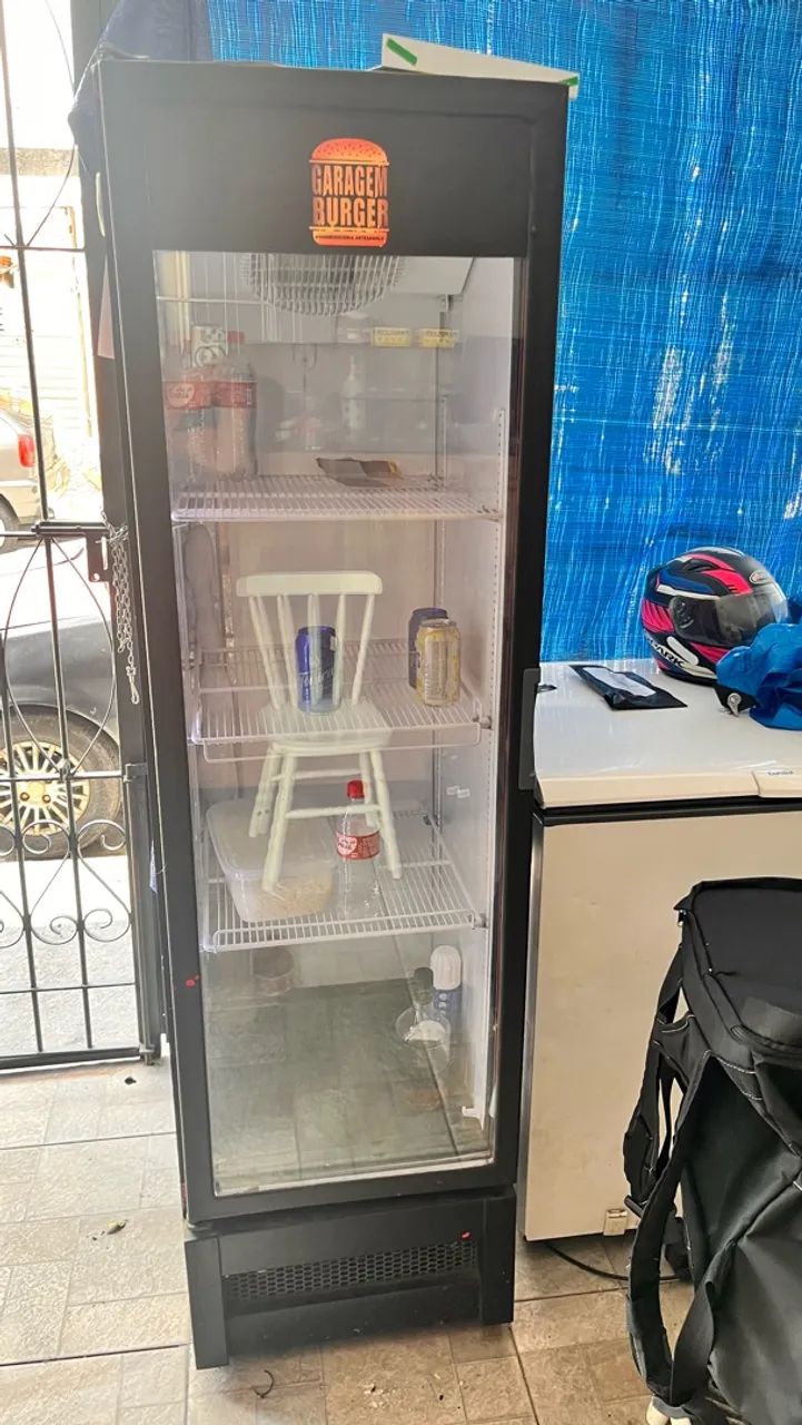 Geladeira expositora