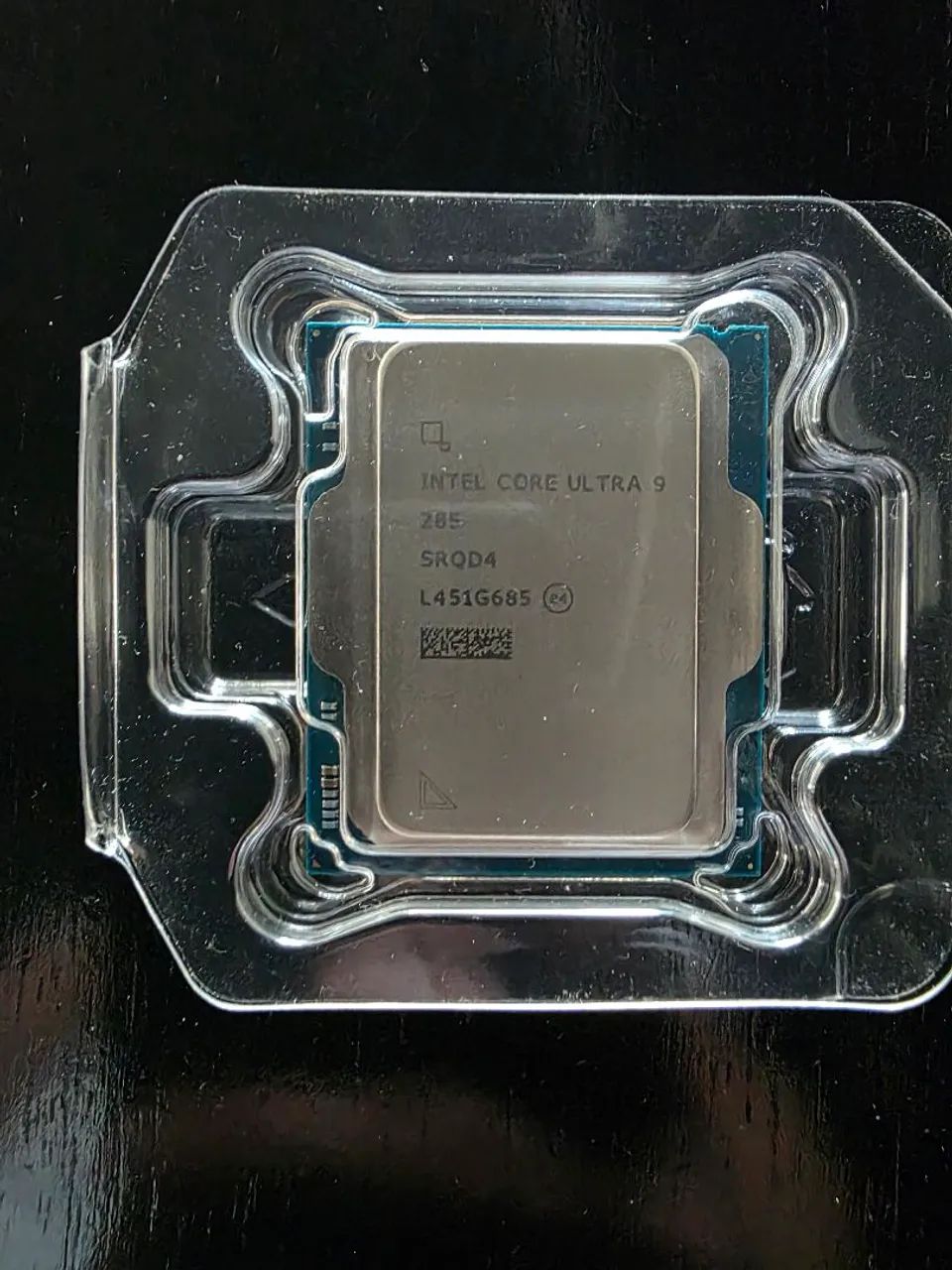 Intel Core Ultra 9 295