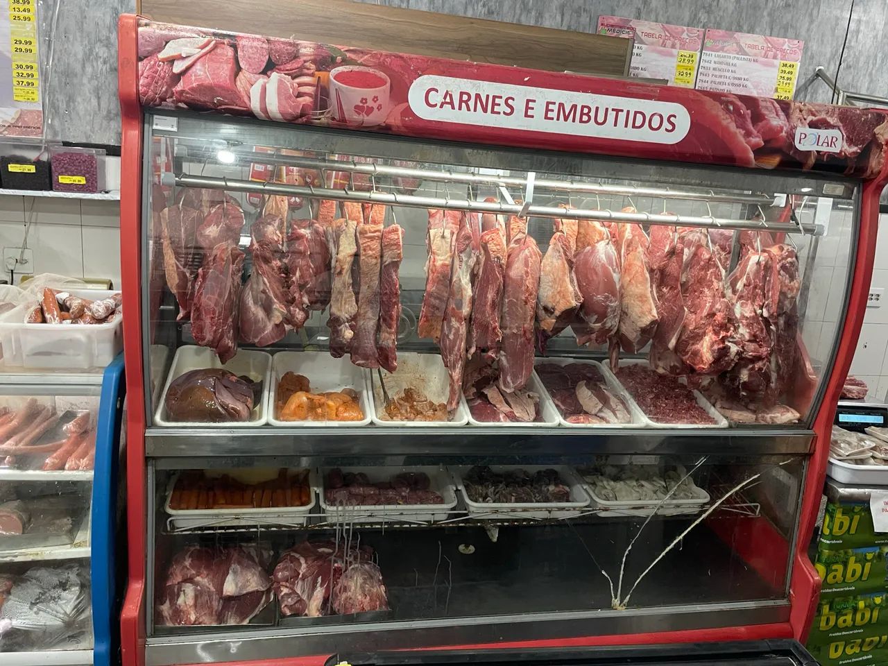 Balcão de açougue e frios