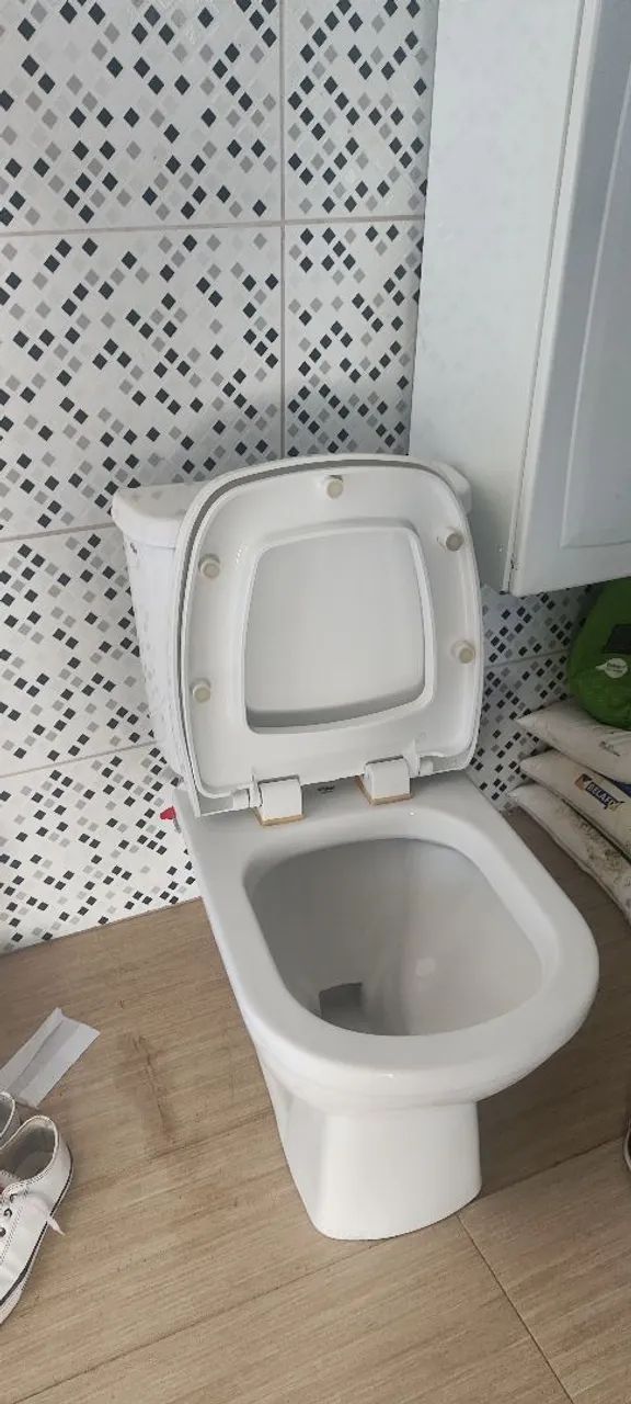 Sanitário fiori completo 446520301202984962