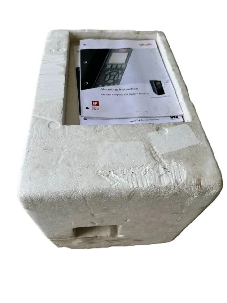 Inversor Danfoss VLT AutomationDrive FC-301 20HP 380-480Vac - Foto 5