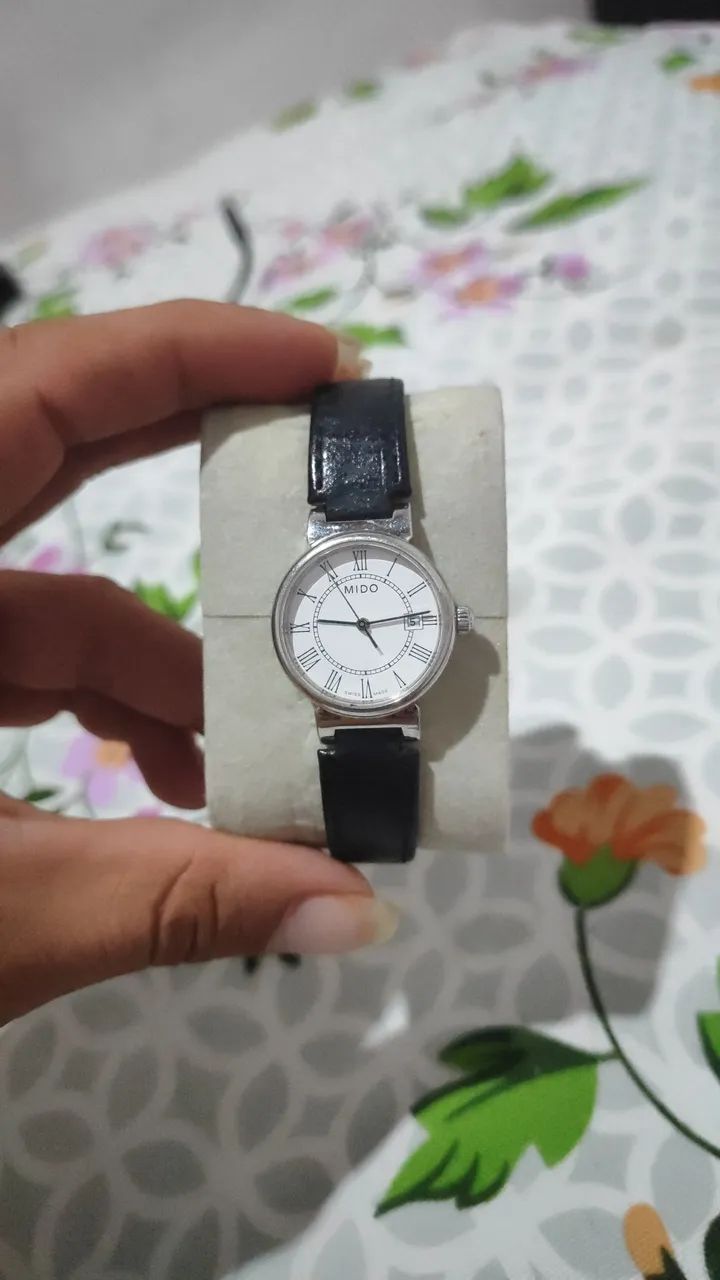Relógio Mido Dorada feminino 