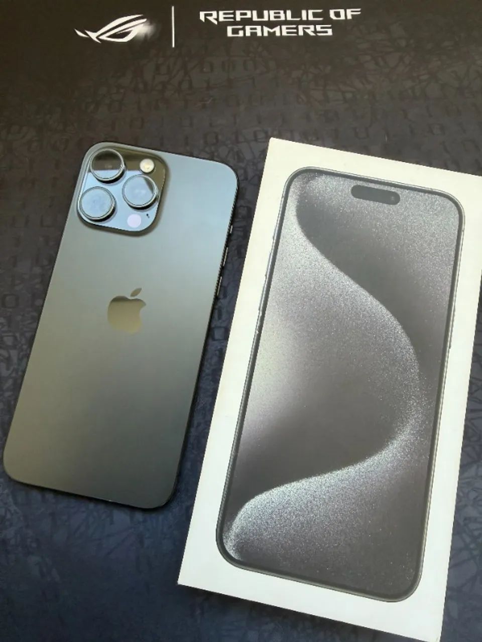 iPhone 15 Pro Max 512 GB - Titânio Preto