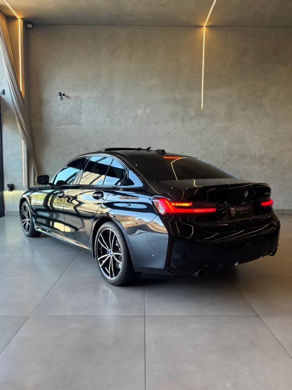 BMW 330E M Sport 2.0 Turbo Híbrido AU 2023