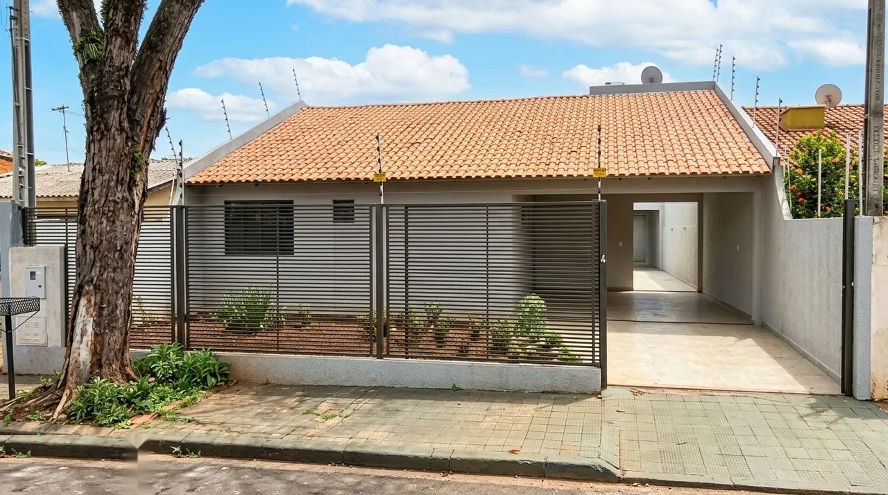 Casa com 3 Quartos, 100 m² - Conjunto Residencial Cidade Alta, Maringá/PR