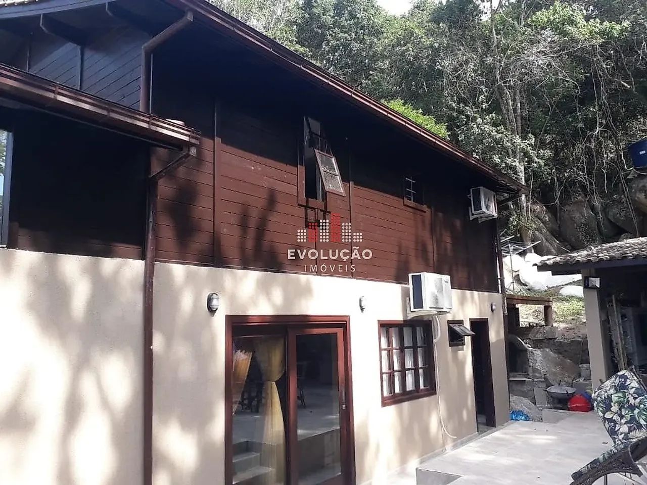 Casa com 120m², 2 suítes- Sambaqui- Florianópolis/SC - Foto 2