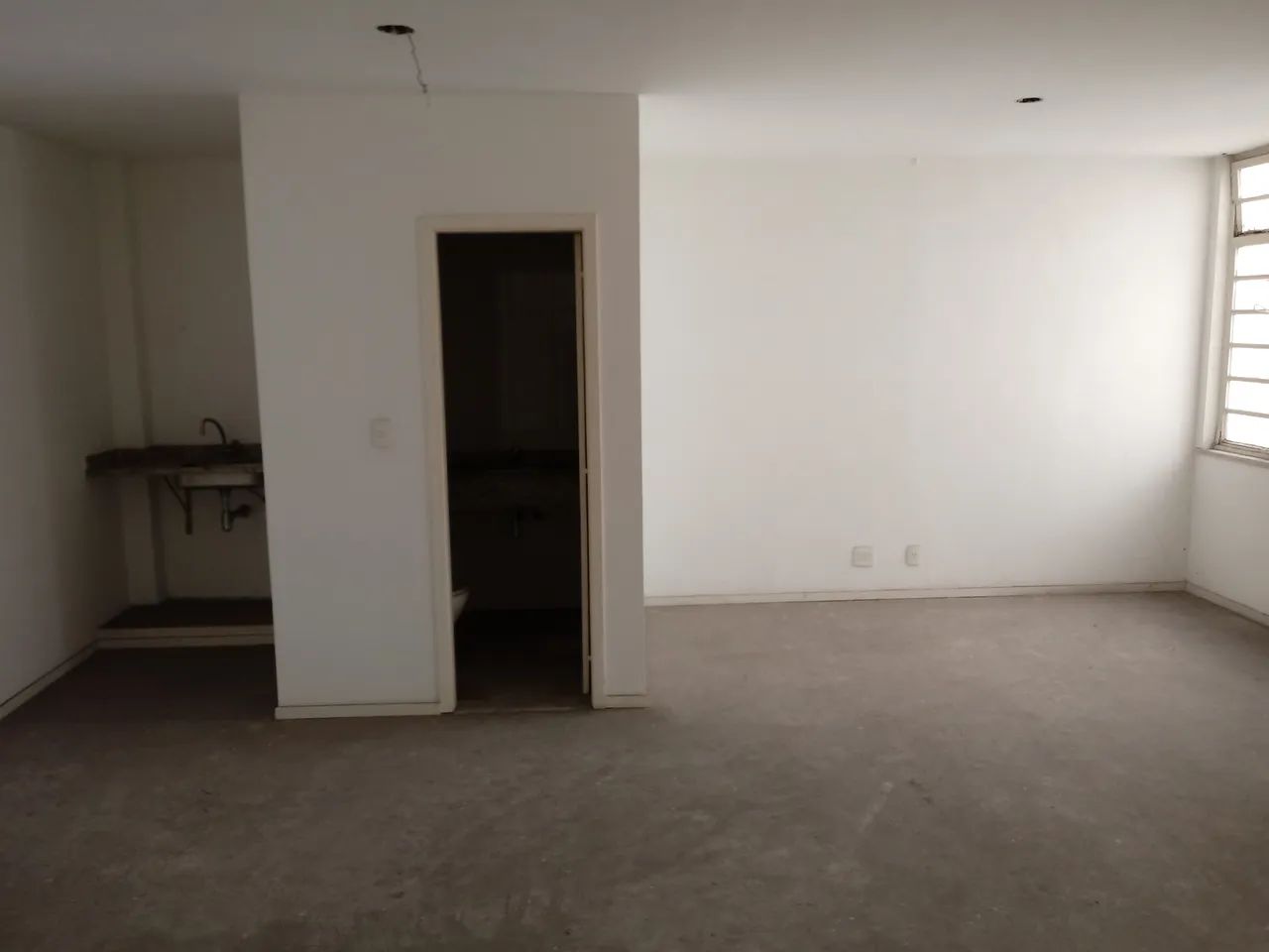 Escritório para aluguel tem 29 metros quadrados em Centro - Rio de Janeiro - RJ - Foto 2