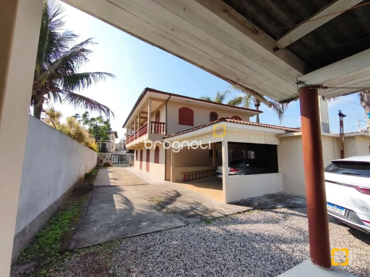 Casa em Canasvieiras com 07 dormitorios - Foto 4