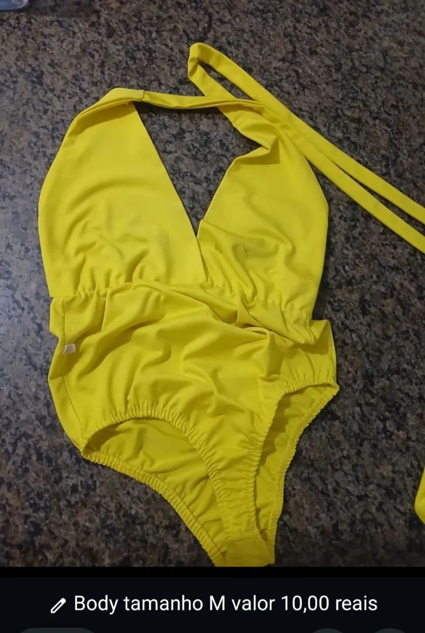 Vendo roupas usadas em excelente apate de 5,00 - Foto 3