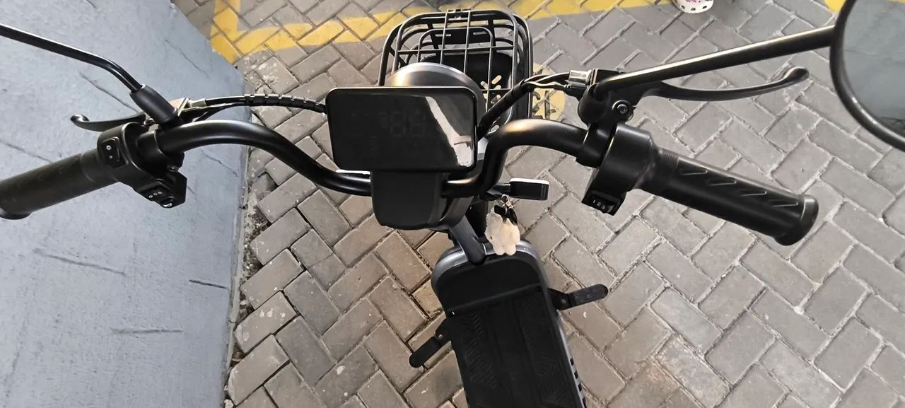Scooter elétrica semi nova - Foto 3