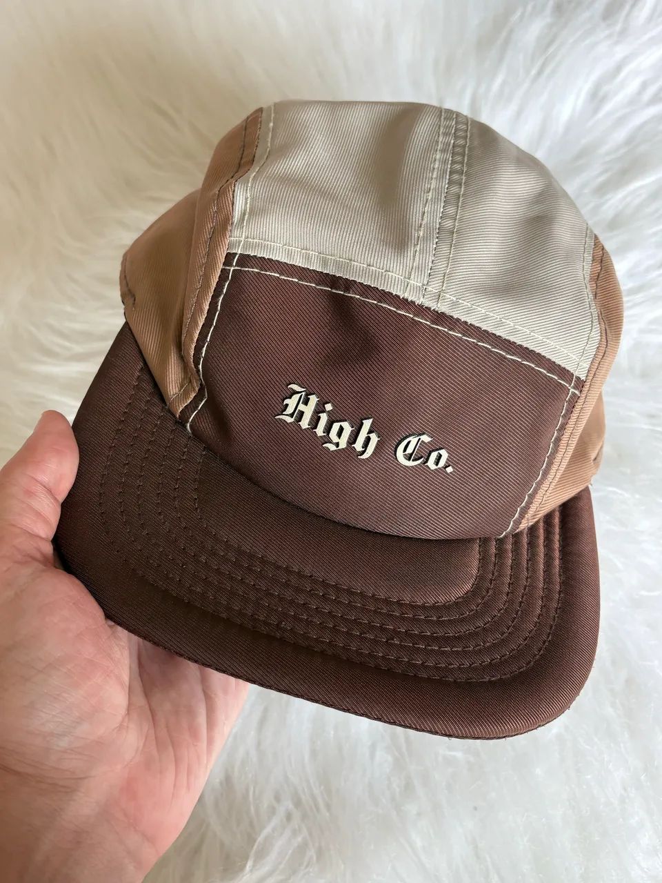 Boné High company  - Foto 2