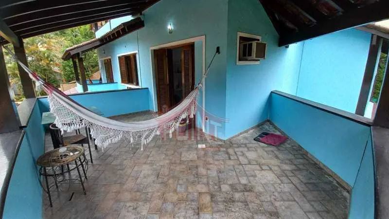 Casa em Condomínio : Triplex / Residencial / Badu - Foto 2