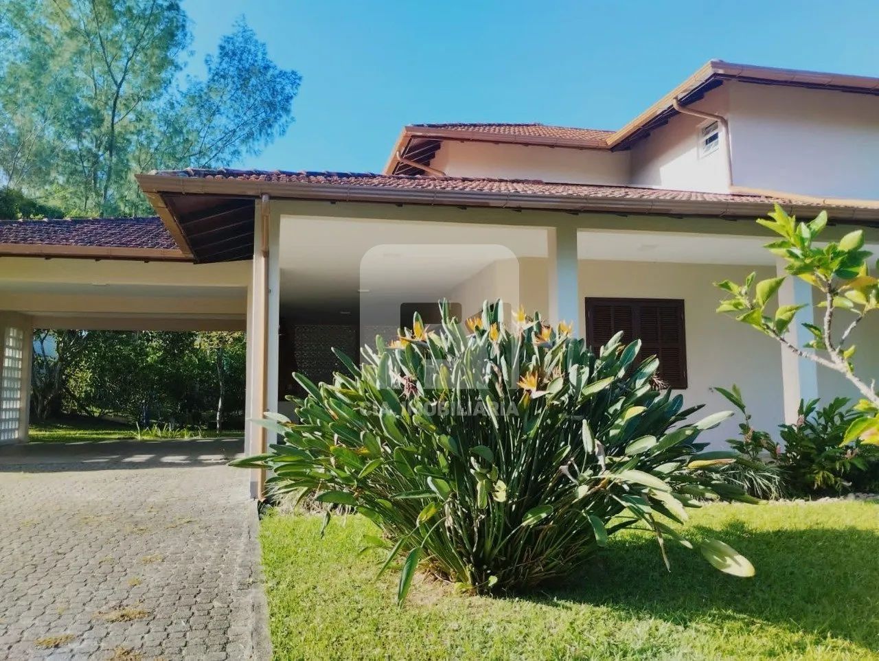 Casa de 4 dormitórios em Ponta das Canas - Foto 3