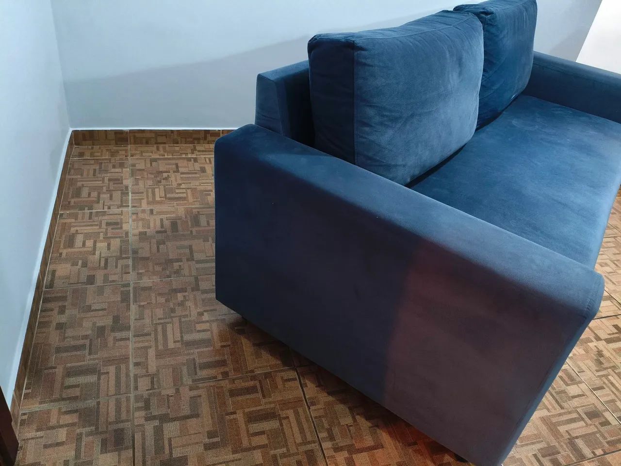 Sofá Tok&Stok MUY - 3 lugares - azul - praticamente novo - Foto 2