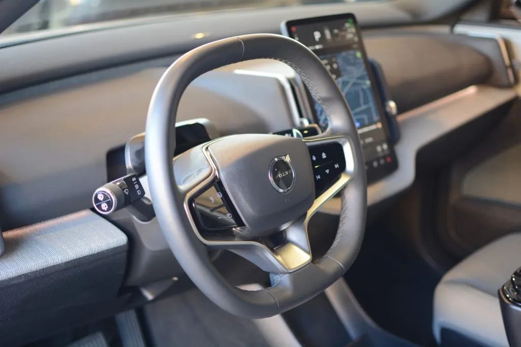 Volvo EX30 E60 Plus (elétrico) 2024 - Foto 3