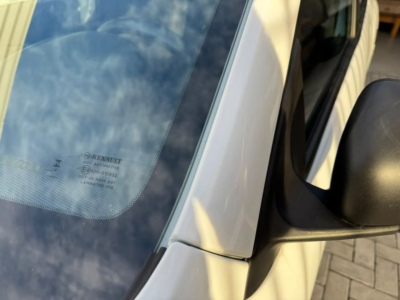 Renault Kwid Zen 1.0 Flex 12V 5P Mec. 2026 - Foto 2