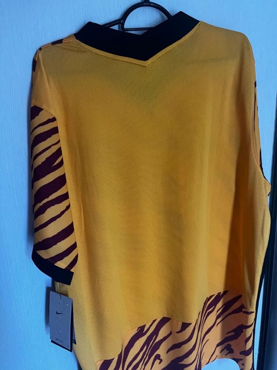 Camisa Benevento Calcio Original - Foto 3