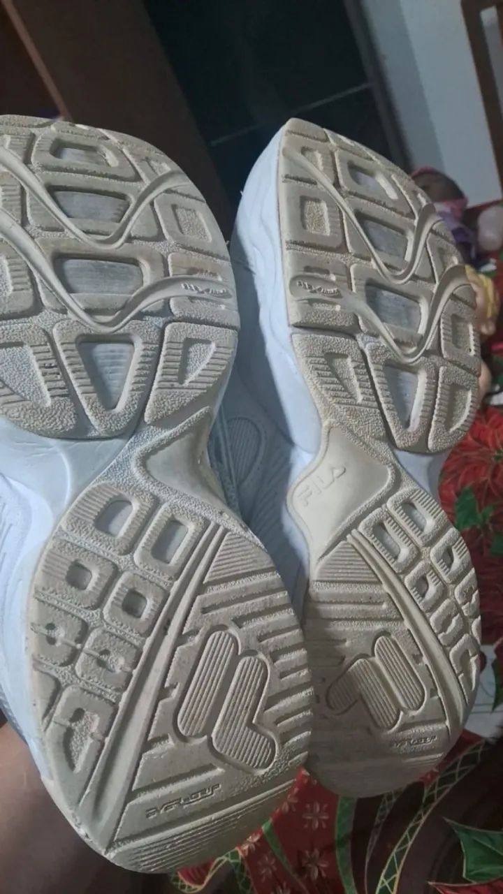 Tenis FILA numero 38