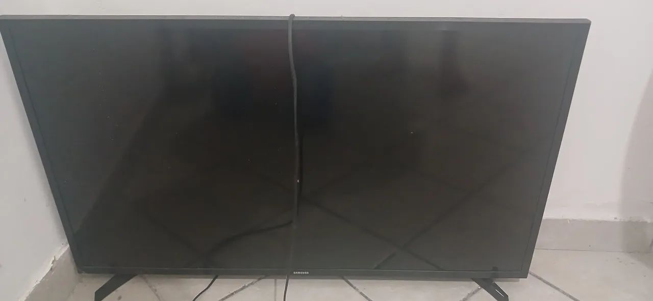 Vendo TV smart Sansung 40 polegadas 