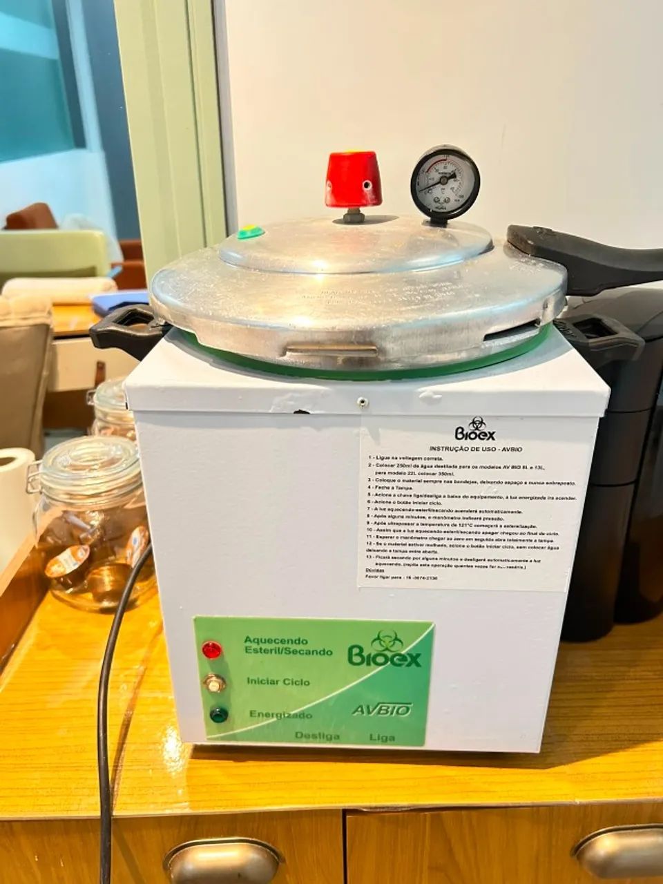 Autoclave