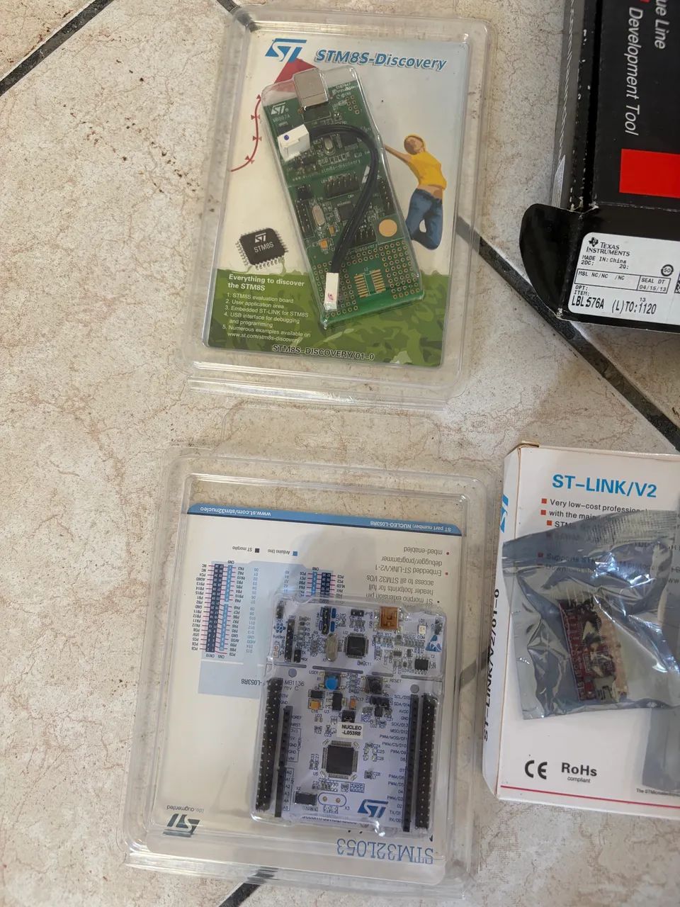 Microcontroladores e Gravadores Vendo Tudo  - Foto 4