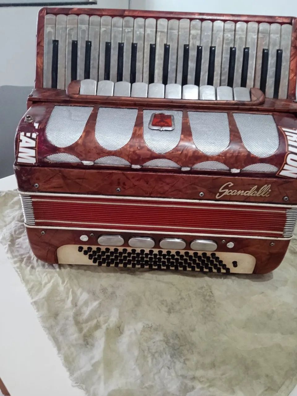 Acordeon sonelli 80 baixos  - Foto 2