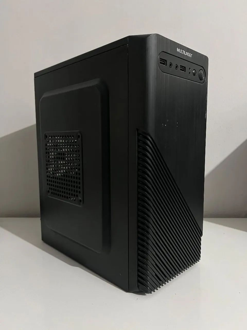 PC i3 + 8GB RAM + HD 500GB 