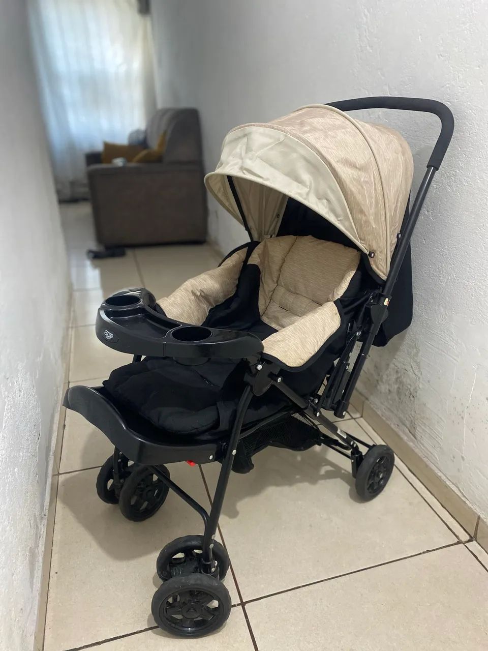 Kit carrinho e bebê conforto Cosco 