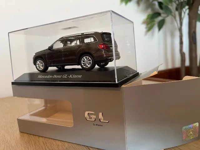 Mercedes GL-Klasse 1.43 Marron. Na caixa. - Foto 2