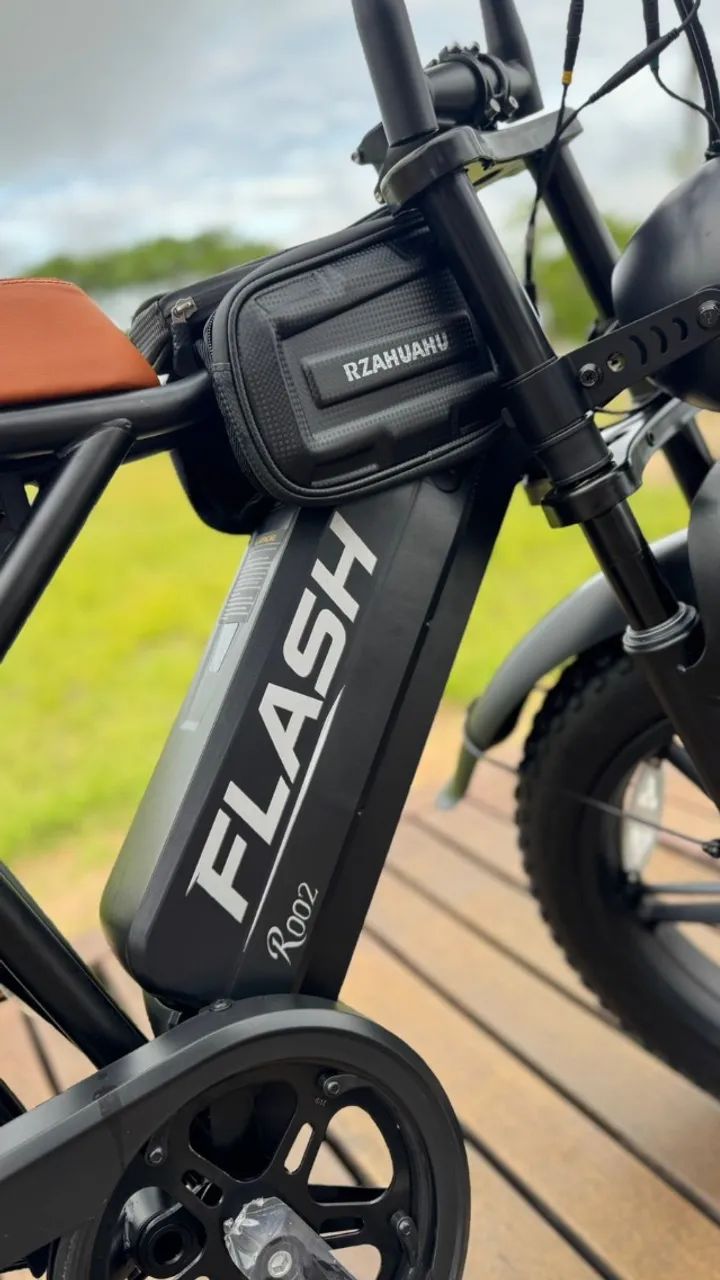 Flash R002 - Foto 4