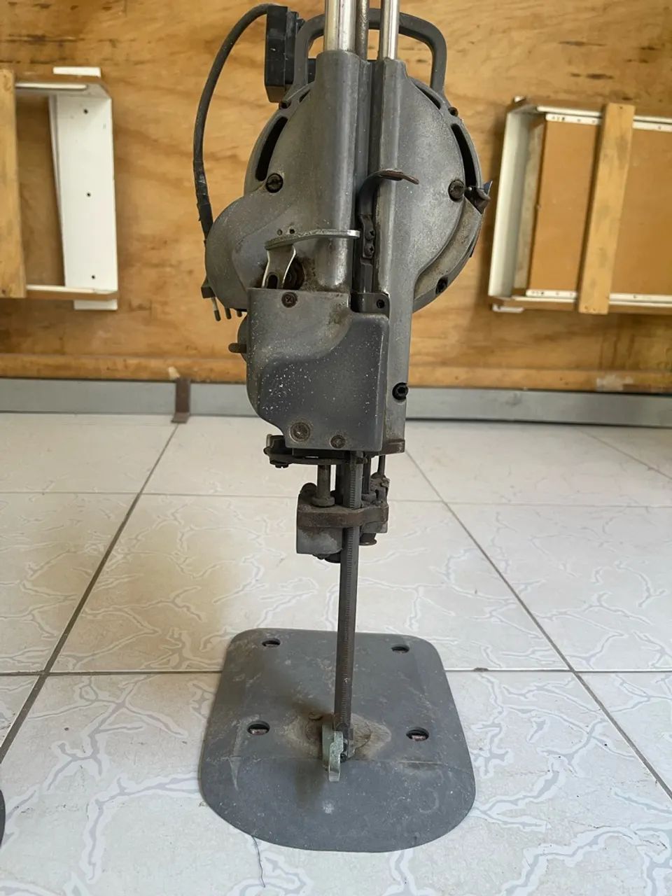 Máquina de cortar roupas  - Foto 2