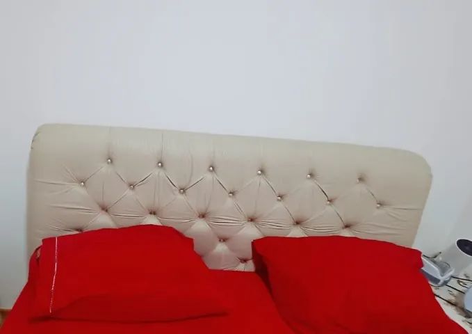 Cama de casal Queen size com cabeceira - Foto 2