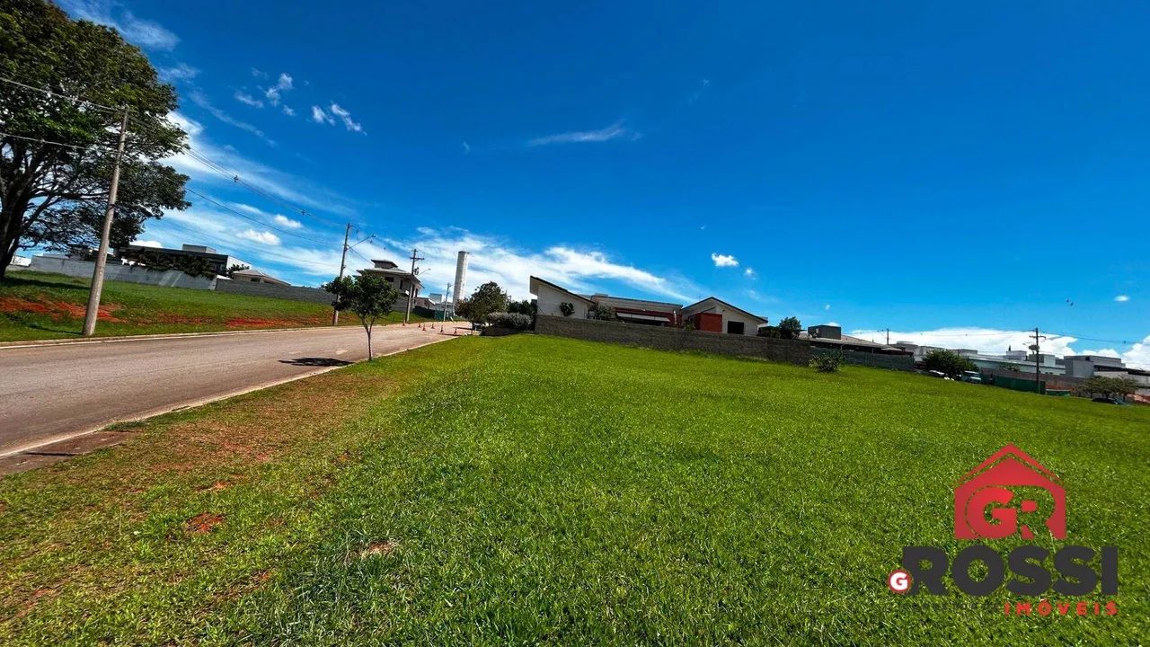 Terreno à venda, 1000 m² no Condomínio 7 Lagos - Foto 10