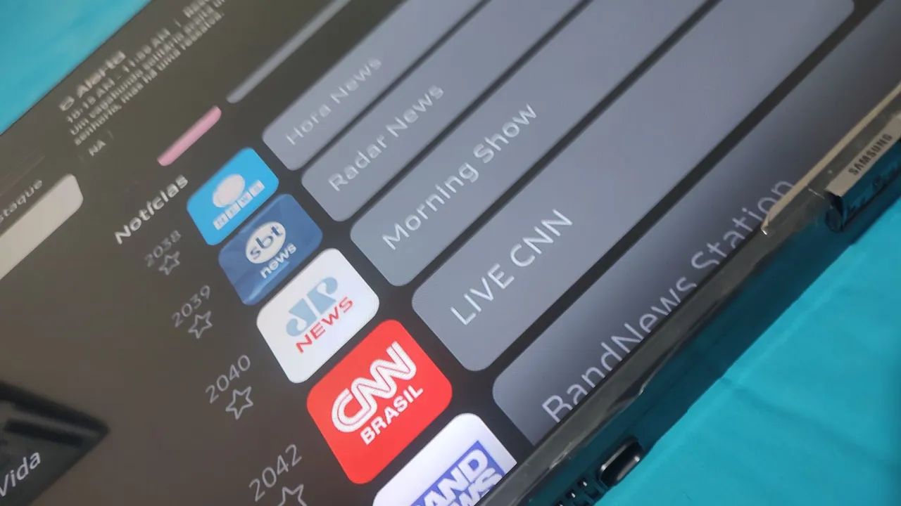 TV 50" 4K SAMSUNG SMART - Foto 2