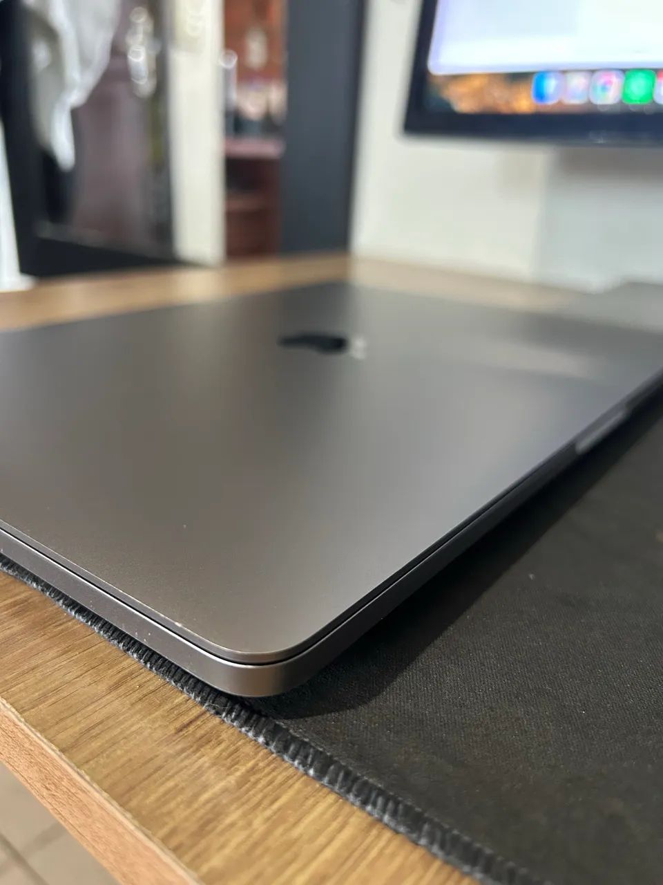 Macbook PRO M1 8GB 256GB SSD Touch Bar - Foto 2