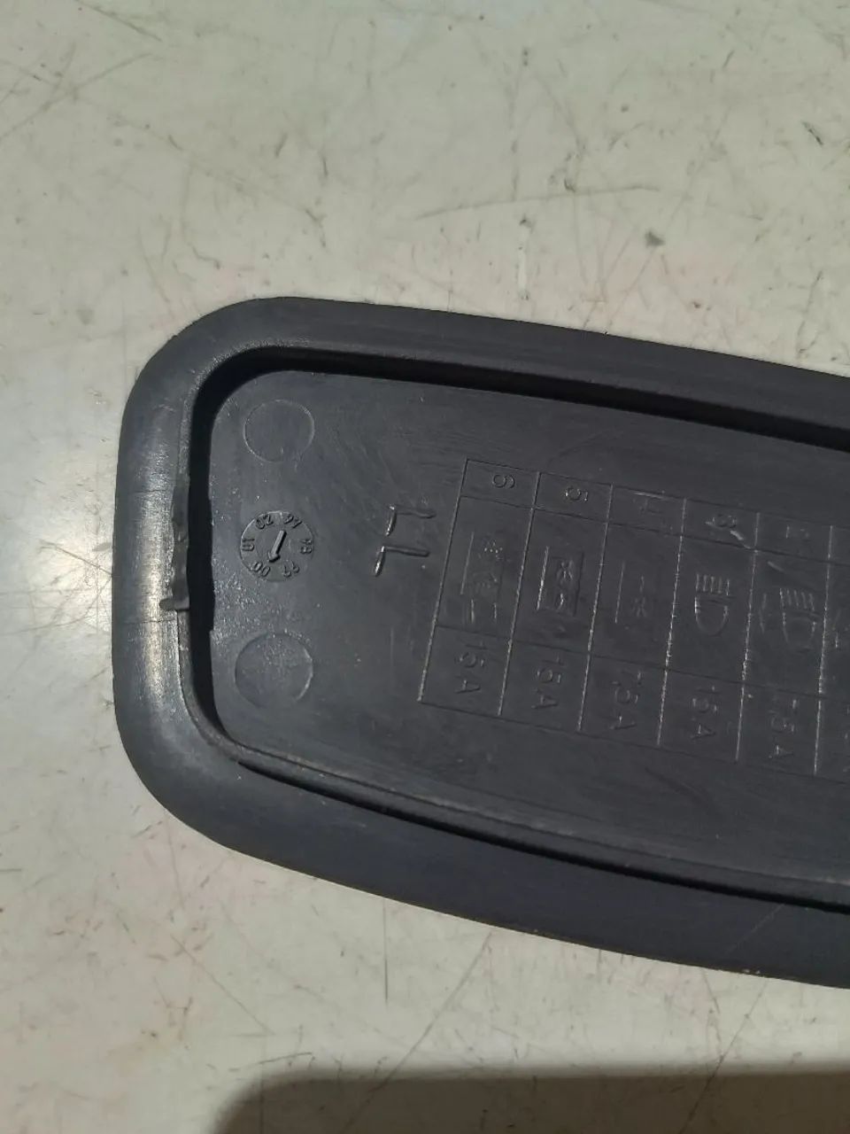 Tampa acabamento fusível farol classe A A60 A190 original c detalhes  - Foto 5