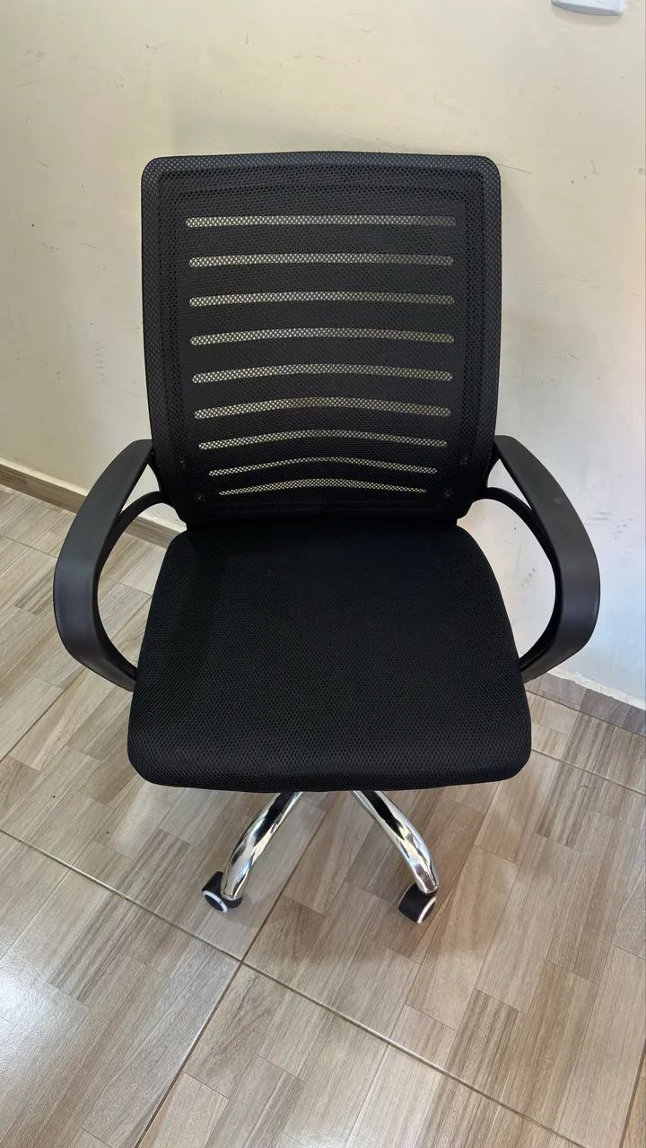 Cadeira de Escritório Giratória