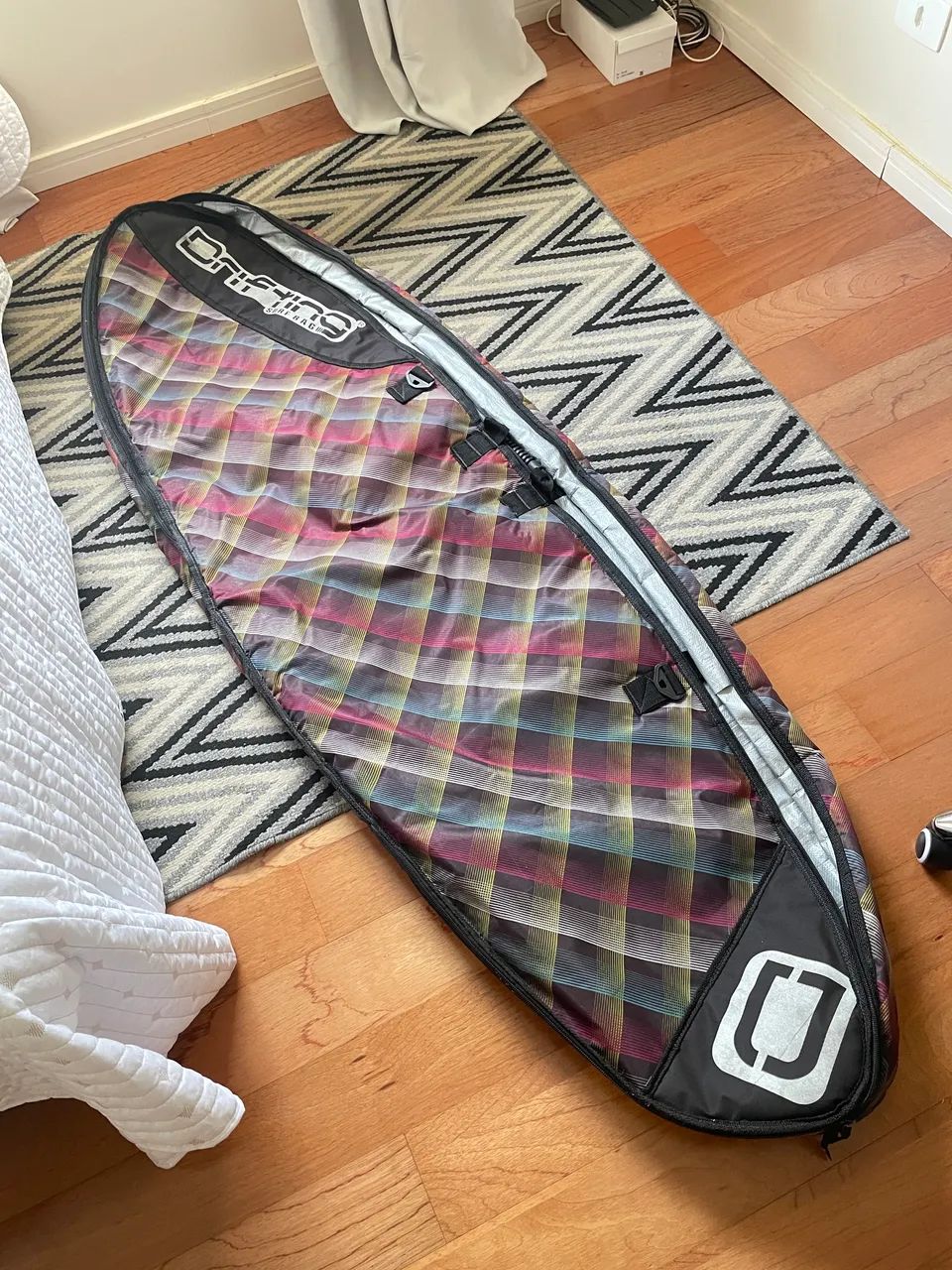 Capa para prancha de surfe. Capa dupla - para duas pranchas