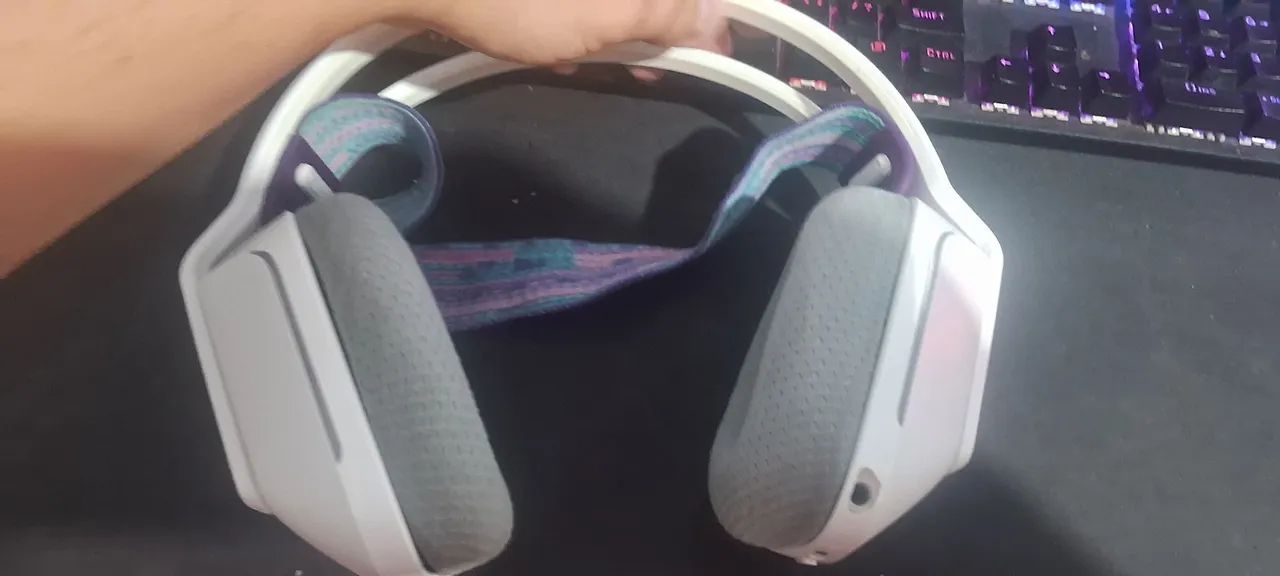 Fone Logitech G733 Leia o Anúncio! - Foto 5
