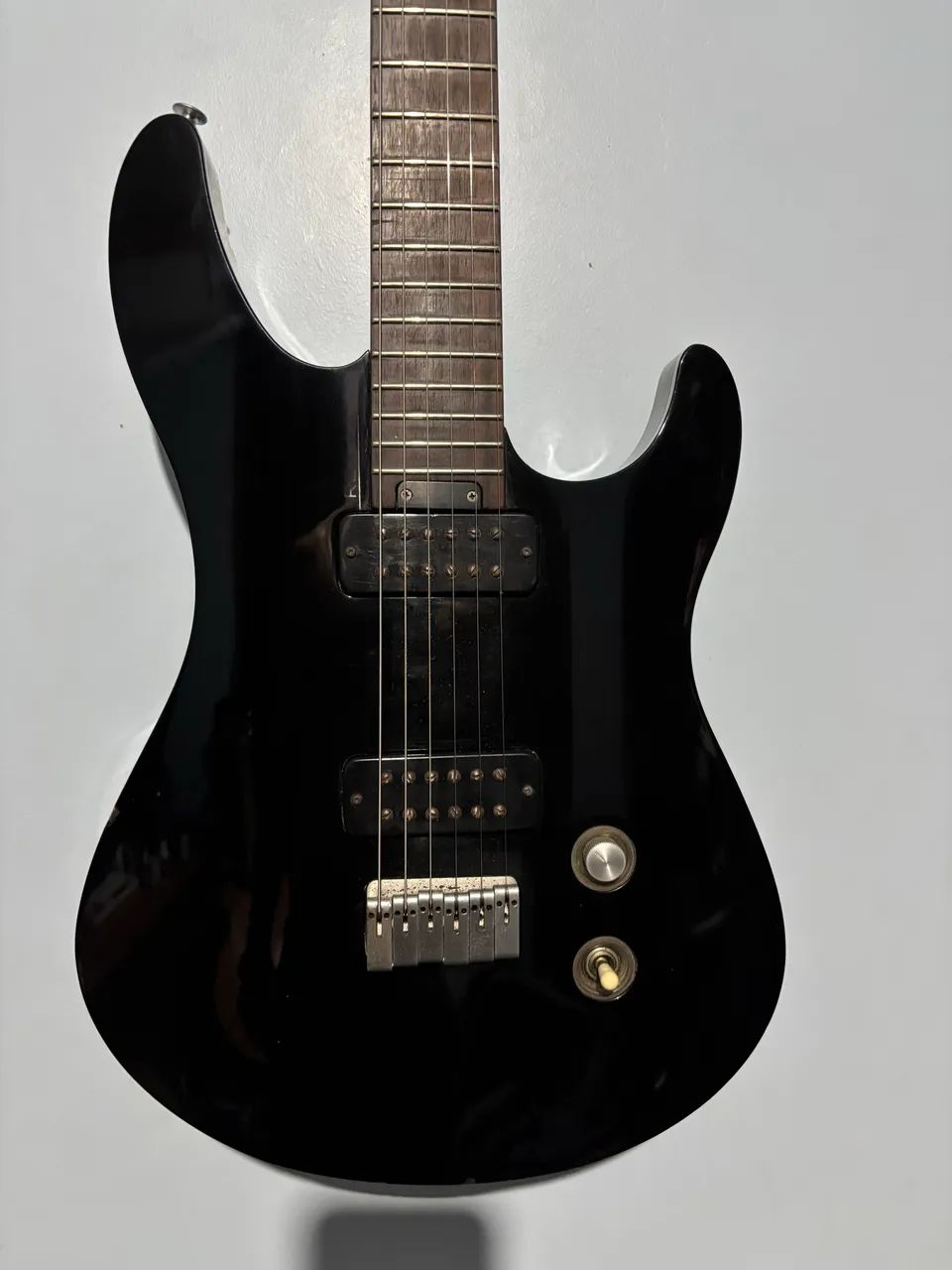 Guitarra Yamaha RGX A2 - Instrumentos musicais - Tomba, Feira de