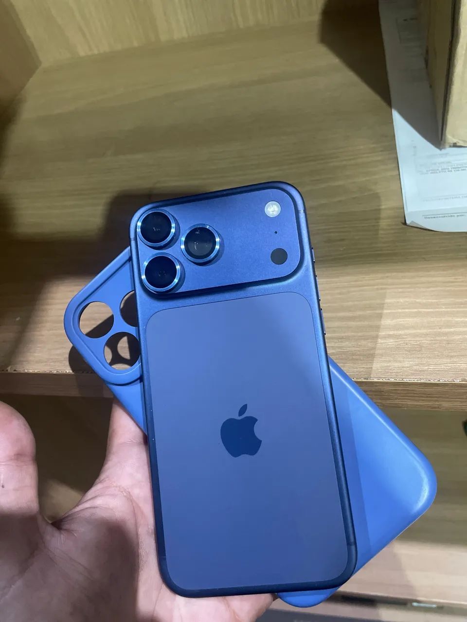 IPHONE 17 pro max - Foto 2