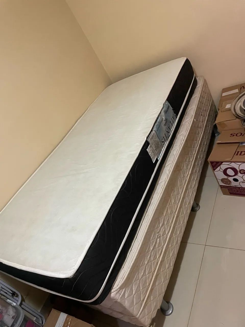 Cama solteiro
